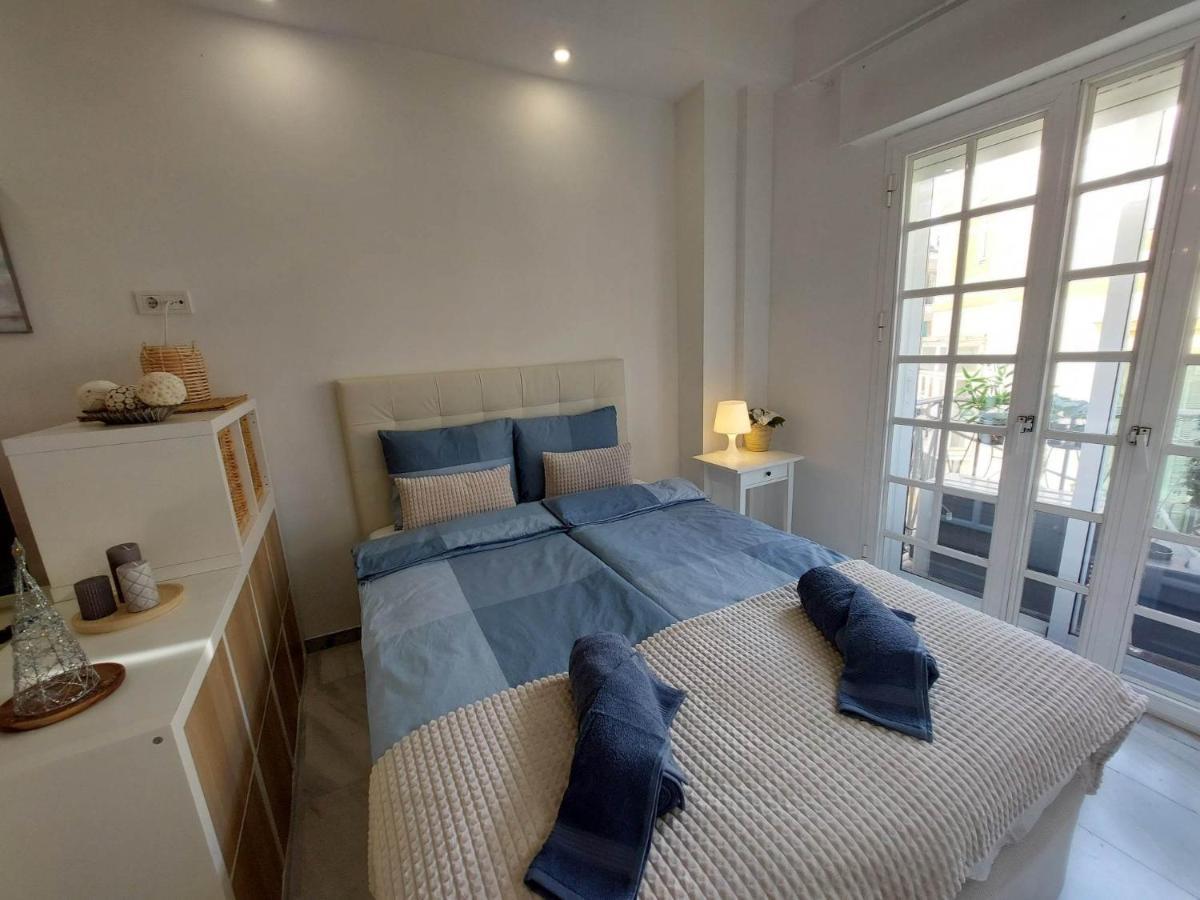 La Malaguena Suite Zsuzsi - Centro Historico 1 Malaga Luaran gambar