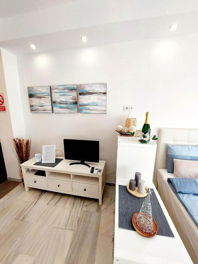 La Malaguena Suite Zsuzsi - Centro Historico 1 Malaga Luaran gambar